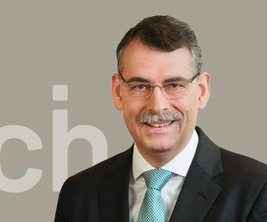 Ein Experte für internationales Grossprojekt-Management.