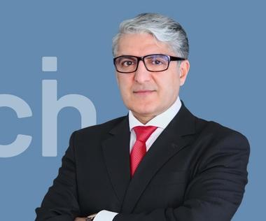 Ein Senior Automotive-Experte.