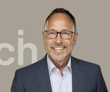 Experte für Aufbau und Optimierung von Shared Service Centern