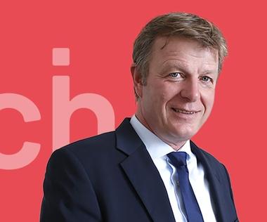 Ein Automotive-Experte für OEM, Handel, Flotte und Leasing.