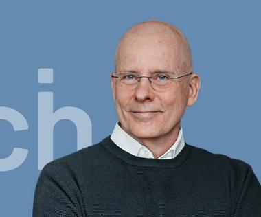 Experte für Metallverarbeitung und Windenergie