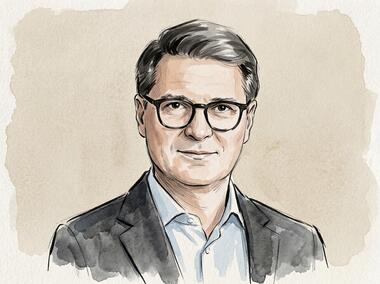 Vereint strategischen B2B-Vertrieb mit sicherer Steuerung komplexer IT-Systeme