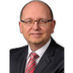 Versierter Finanz-Experte mit Fokus auf Controlling