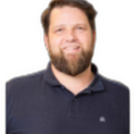 Manager mit Fokus auf Controlling und Projektmanagement