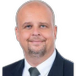 Finanzmanager mit Fokus auf Rechnungswesen und Innenrevision in Konzernen