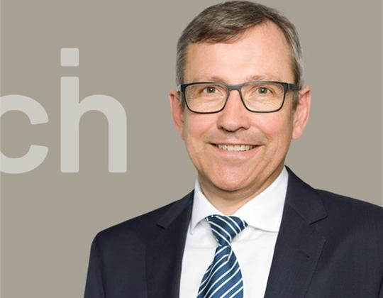 International versierter Experte für Compensation &amp;amp; Benefits