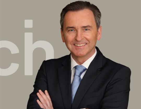 International erfahrener Executive für Transformation, Neuausrichtung und Turnaround