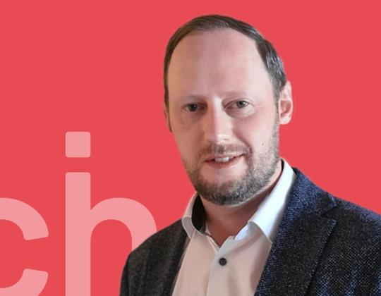 Experte für digitale Transformation im Maschinenbau