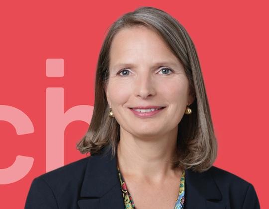 Finance-Executive mit Blick für Business und Profitabilität