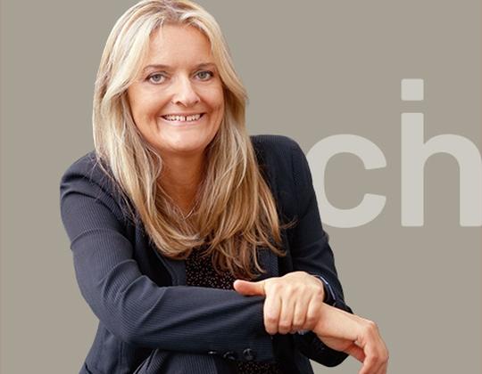 Eine Interim Managerin mit Expertise für HR in Fahrzeug- sowie Maschinen- und Anlagenbau.