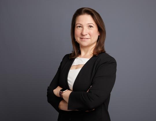 Corinna Weinfurtner ist Versicherungsexpertin