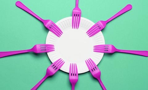 285_211_Globale HRIS_nach_carveout_Spezialkunststoff