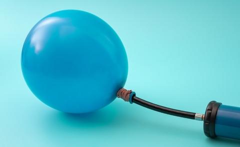 480_1534_produktentwicklung_bauteile_medizin_geraeteimplantate