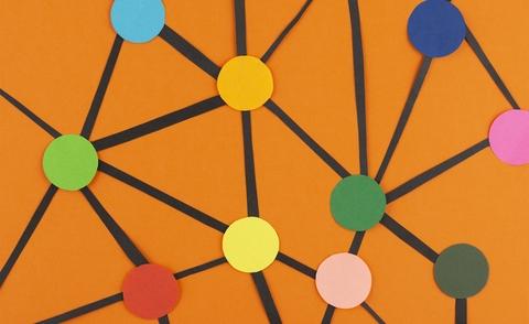 Symbolbild für Multilateral Netting und Treasury-Standards im Maschinenbau